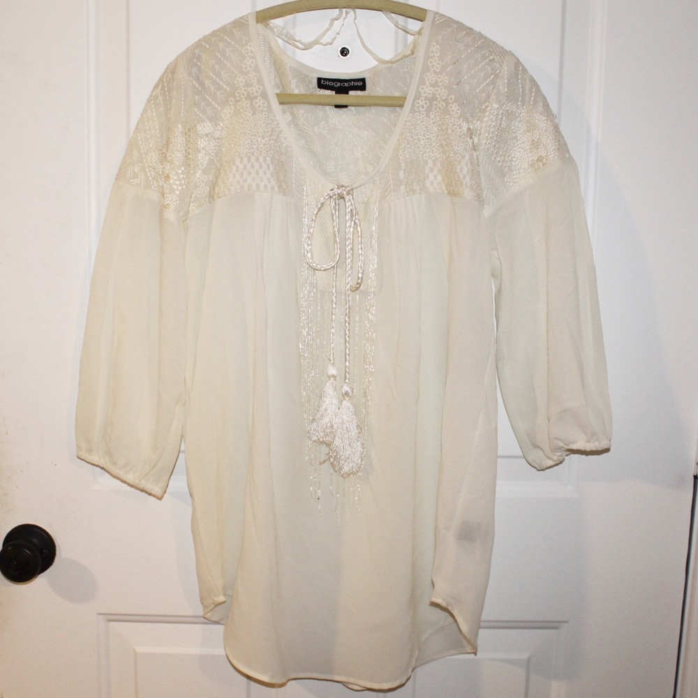 2/$25 NWT Biographie Ivory Tunic Size Medium